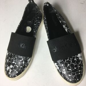Calvin Klein Morina black and white slip on size 9